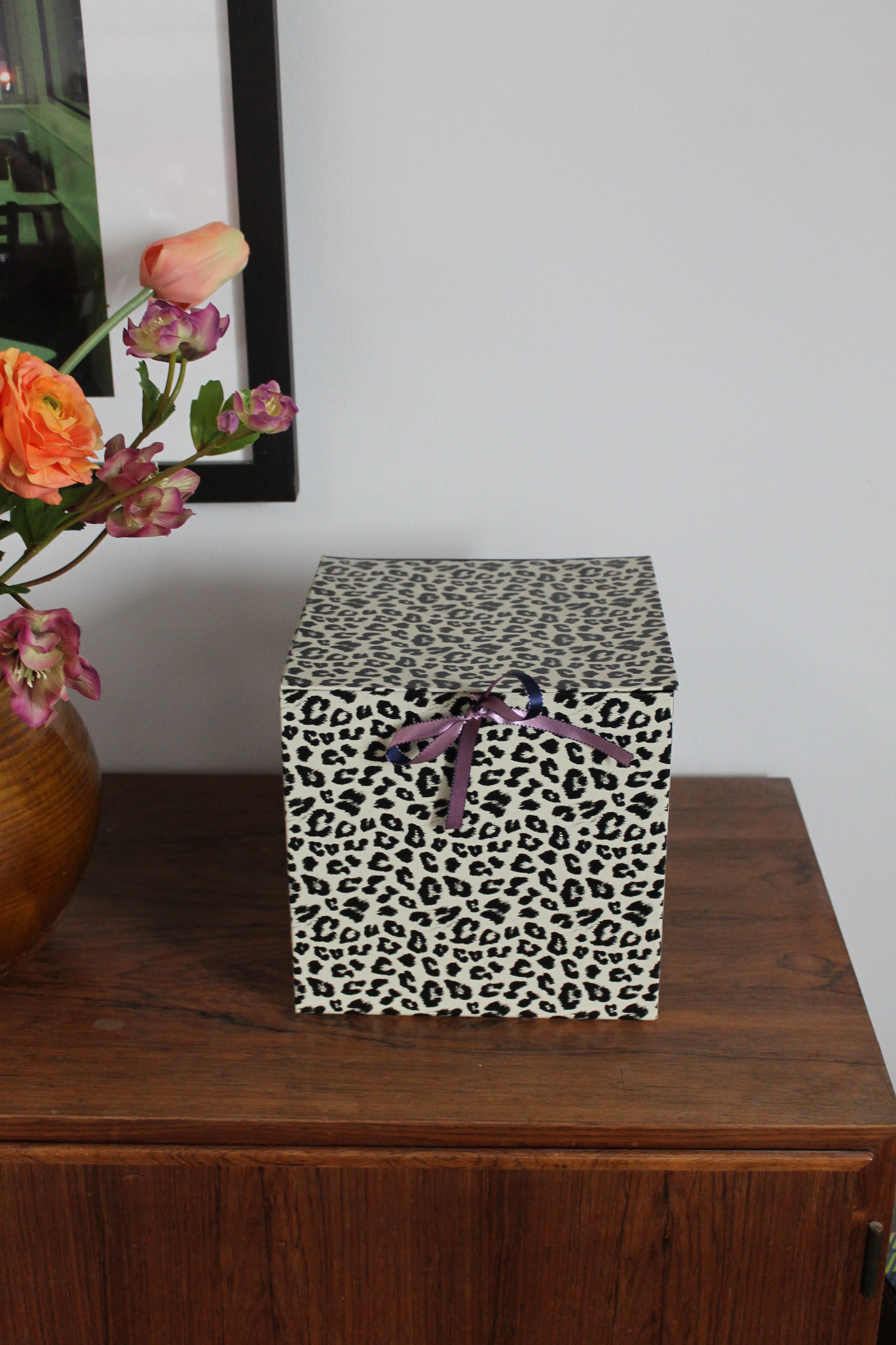 Big Box, Leo Black/Yellow